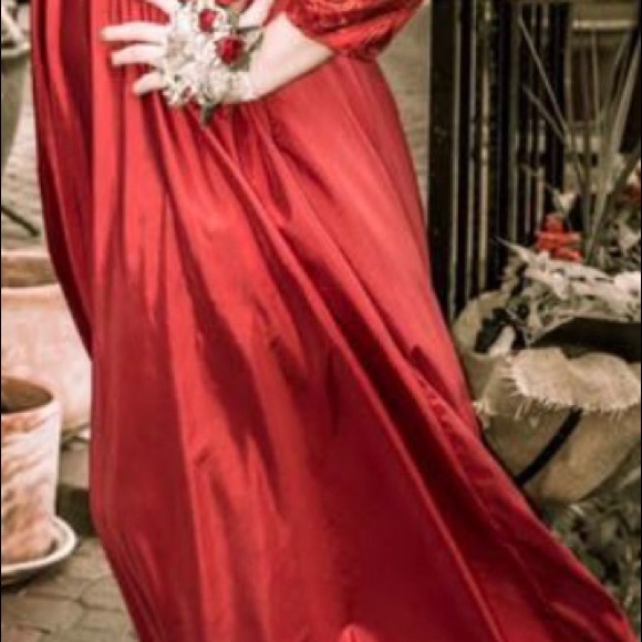 Prom dress! - Picture 3 of 3